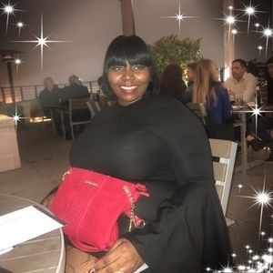 Meet your Posher, Sherrika